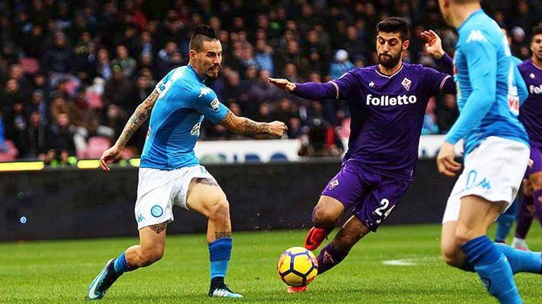 «Κόλλησε» κόντρα στη Φιορεντίνα η Νάπολι