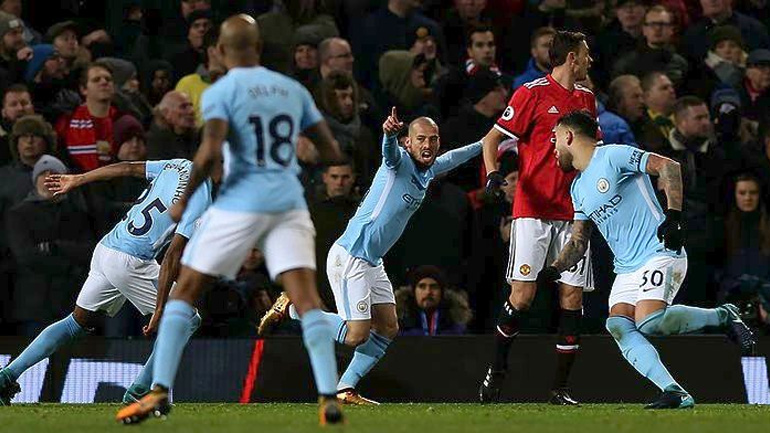 «Αφεντικό» του Μάντσεστερ η Σίτι, 2-1 τη Γιουνάιτεντ