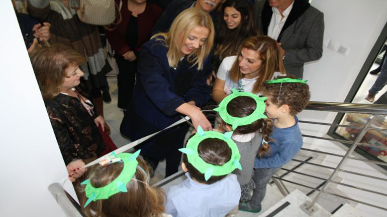 Πρότυπο βρεφονηπιακό σταθμό εγκαινίασε η Ρένα Δούρου