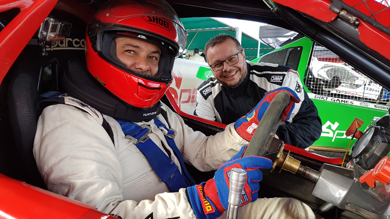 Δημήτρηε Διατσίδης (αριστερά) και Γιάννη - Μάριος Παπαδόπουλος