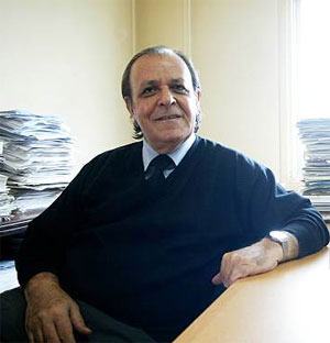 O εκδότης της εφημερίδας “Afrika”, Σενέρ Λεβέντ