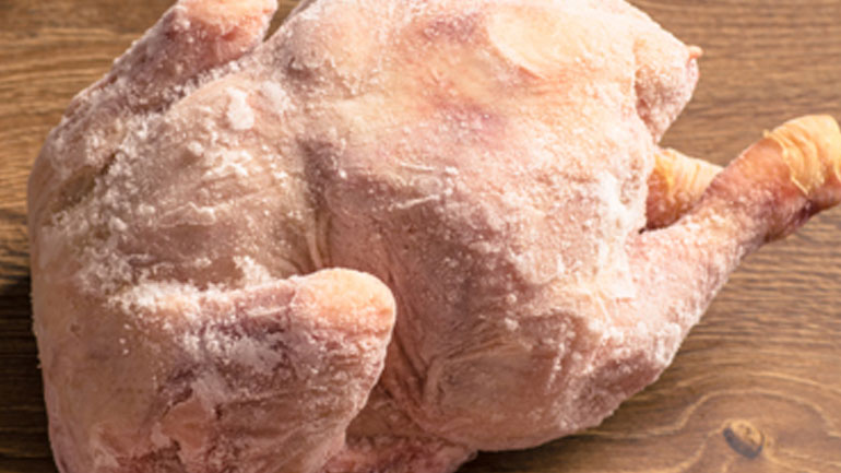 Δέσμευση 10 τόνων γαλοπούλας σε ψυκτική αποθήκη του Πειραιά