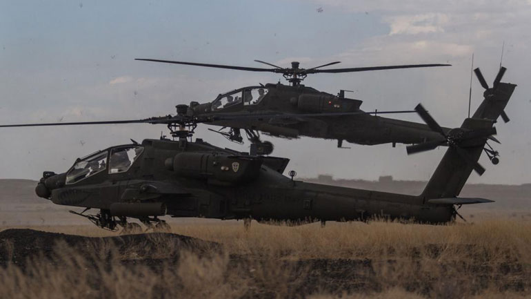 Νότια Κορέα: Άσκηση εκτόξευσης πυραύλων αέρος-αέρος από ελικόπτερα Apache