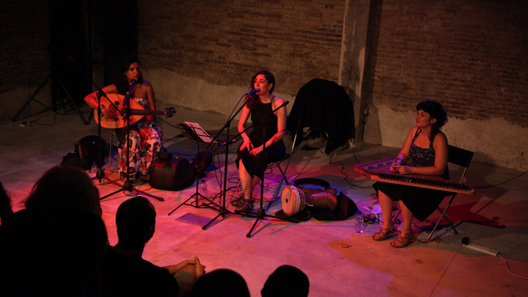 Sinafi Trio – Μουσικές εξερευνήσεις στη «Ζώγια»