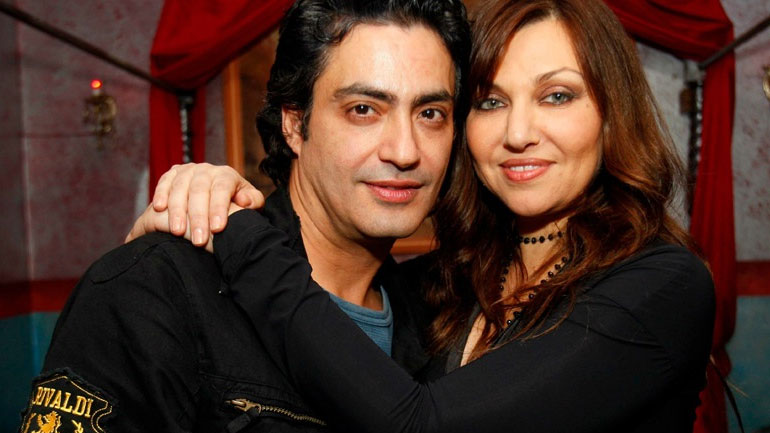 Όλη η αλήθεια για τις φήμες χωρισμού της Καίτης Γαρμπή και του Διονύση Σχοινά