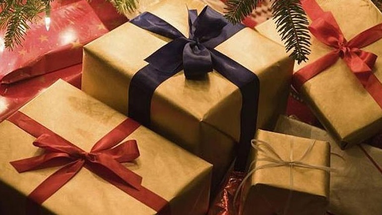 Θεσσαλονίκη: Αρχίζει το εορταστικό ωράριο των καταστημάτων Θεσσαλονίκη: Αρχίζει το εορταστικό ωράριο των καταστημάτων