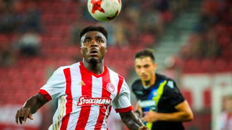 Καλά κάνει και μας ξευτιλίζει ο παίκτης