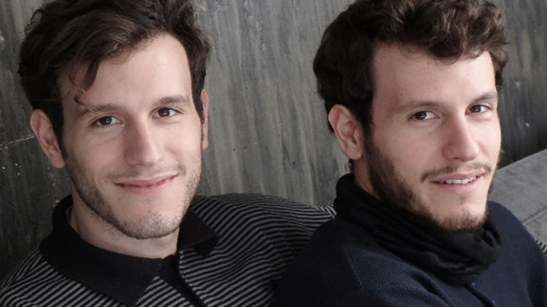 Μιχάλης και  Παντελής Καλογεράκης live στο Café του Νομισματικού Μουσείου