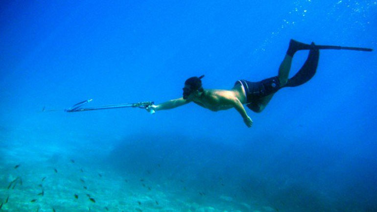 Κινδύνευσε ψαροντουφεκάς στο Ηράκλειο