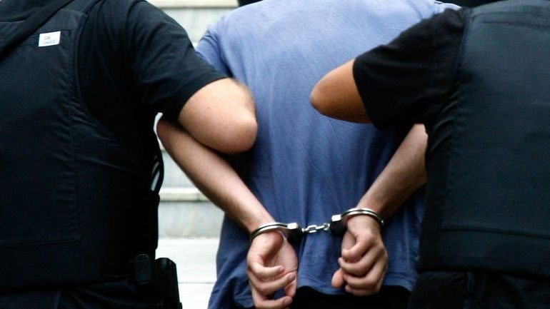 Συνελήφθη φυγόδικος βαρυποινίτης στην Πιερία