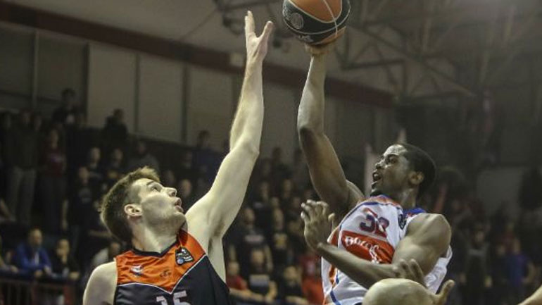 Έκανε… σεφτέ στις νίκες ο Πανιώνιος, 82-76 τα Τρίκαλα