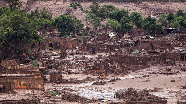 Χιλή: Τουλάχιστον πέντε νεκροί και δεκαπέντε αγνοούμενοι από κατολίσθηση λάσπης σε χωριό