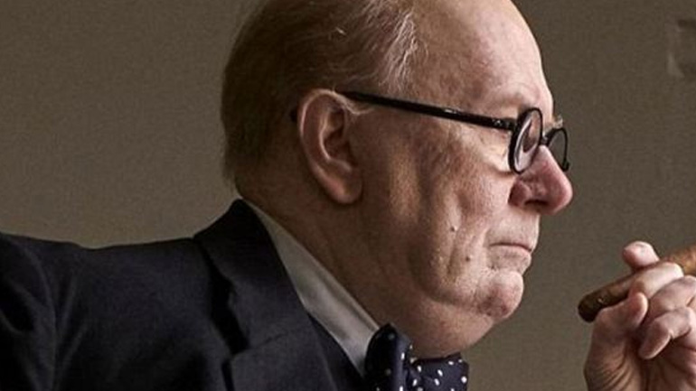 O Γκάρι ‘Ολντμαν έπαθε δηλητηρίαση από τα πούρα που κάπνιζε για τον ρόλο του Ουίνστον Τσώρτσιλ O Γκάρι ‘Ολντμαν έπαθε δηλητηρίαση από τα πούρα που κάπνιζε για τον ρόλο του Ουίνστον Τσώρτσιλ