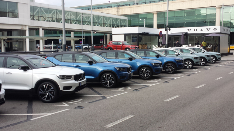 Τα XC40 μας περιμένουν για την πρώτη δοκιμή στη Βαρκελώνη