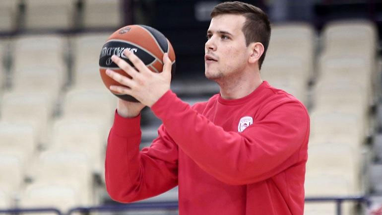 Αγραβάνης: «Να σηκώσω την κούπα στο Βελιγράδι κι ας μην παίξω»