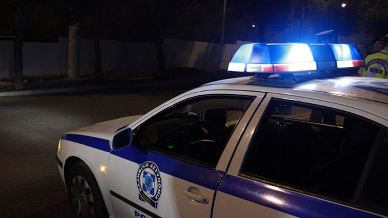 Βόλος: Μεθυσμένη 47χρονη οδηγός επιτέθηκε σε αστυνομικούς