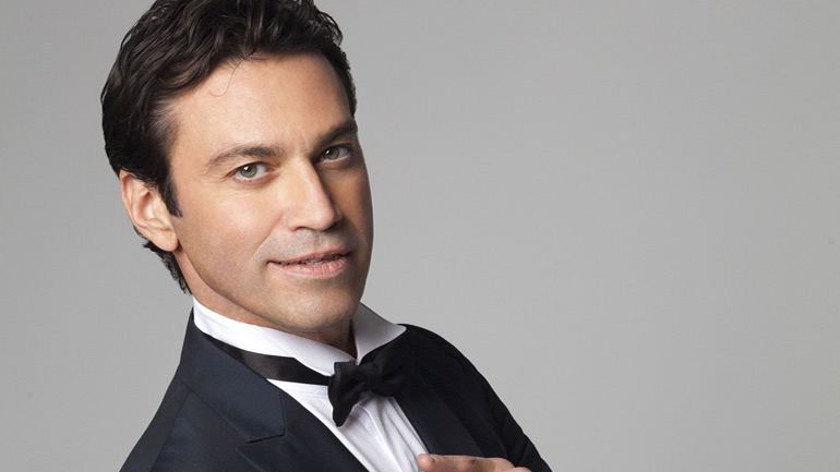 In the mood με τον Μάριο Φραγκούλη στο Μέγαρο Μουσικής Αθηνών