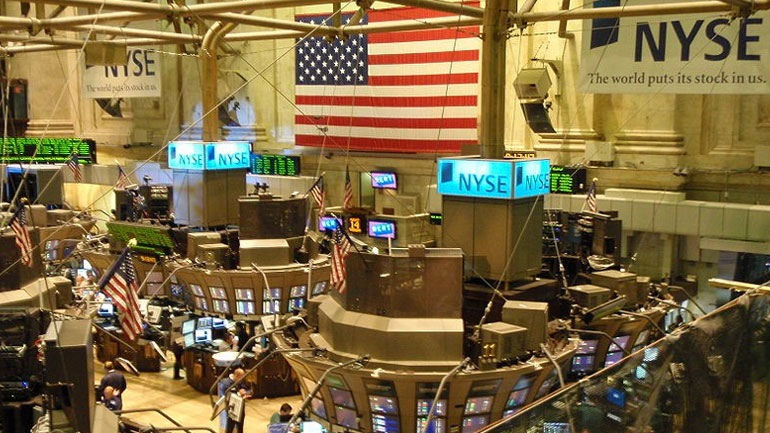 Κλείσιμο με πτώση στη Wall Street