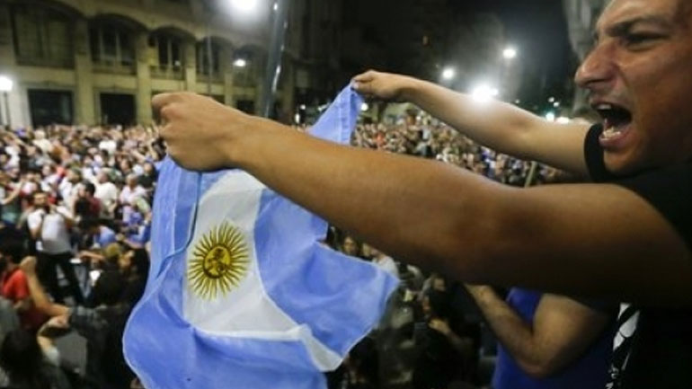 Αργεντινή: Εγκρίθηκε το νομοσχέδιο για τη μεταρρύθμιση του συνταξιοδοτικού συστήματος