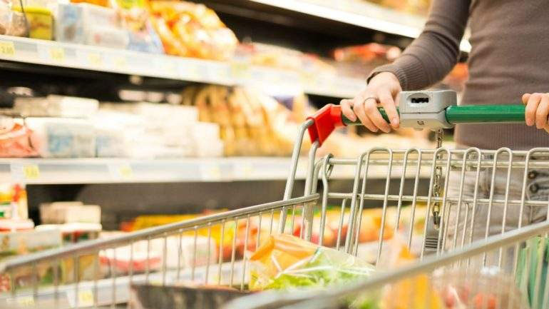 Τις απειλές για σαμποτάζ σε τρόφιμα στα ράφια σούπερ μάρκετ, ερευνά η Αντιτρομοκρατική Υπηρεσία