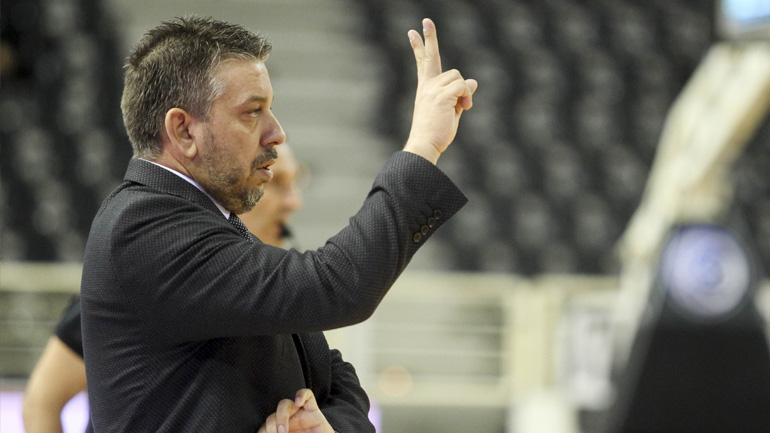 Παπαθεοδώρου: «Σύμμαχός μας οι τελευταίες καλές εμφανίσεις»