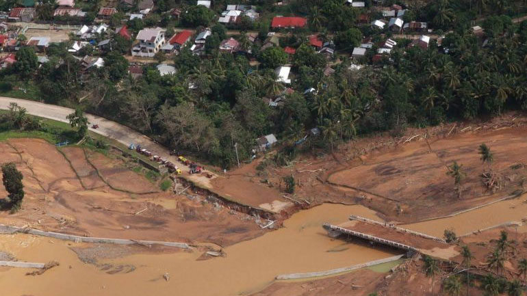 Φιλιππίνες: Τουλάχιστον 43 νεκροί και 45 αγνοούμενοι από το πέρασμα τροπικής καταιγίδας