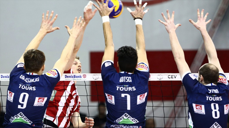 Βόλεϊ: Επιστολή διαμαρτυρίας του Ολυμπιακού στη CEV για τις συνθήκες στο Τουρ