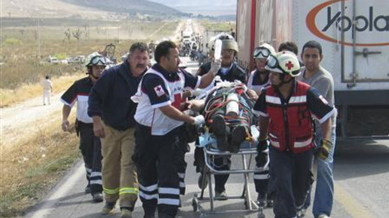 Μεξικό: Δώδεκα νεκροί σε τροχαίο δυστύχημα με τουριστικό λεωφορείο