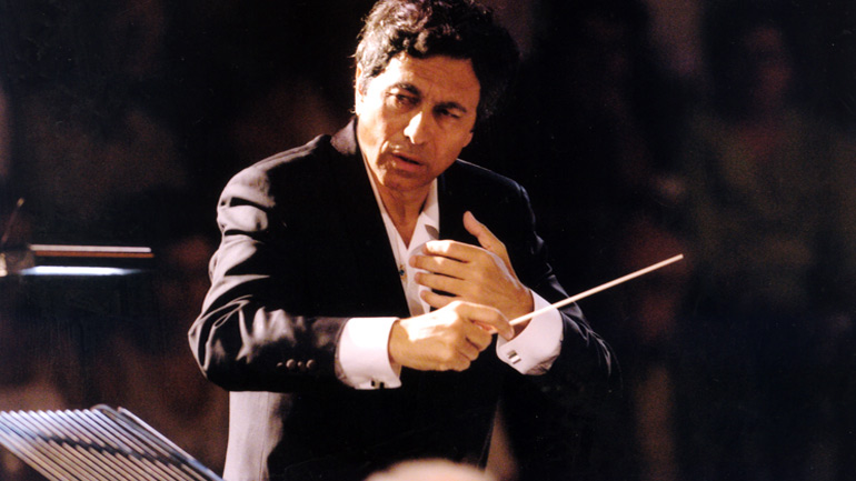 Εορταστικό γκαλά με την Κρατική Ορχήστρα Αθηνών