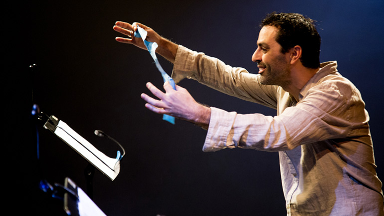 «Εθεάθην μισός» στο θέατρο Zp87