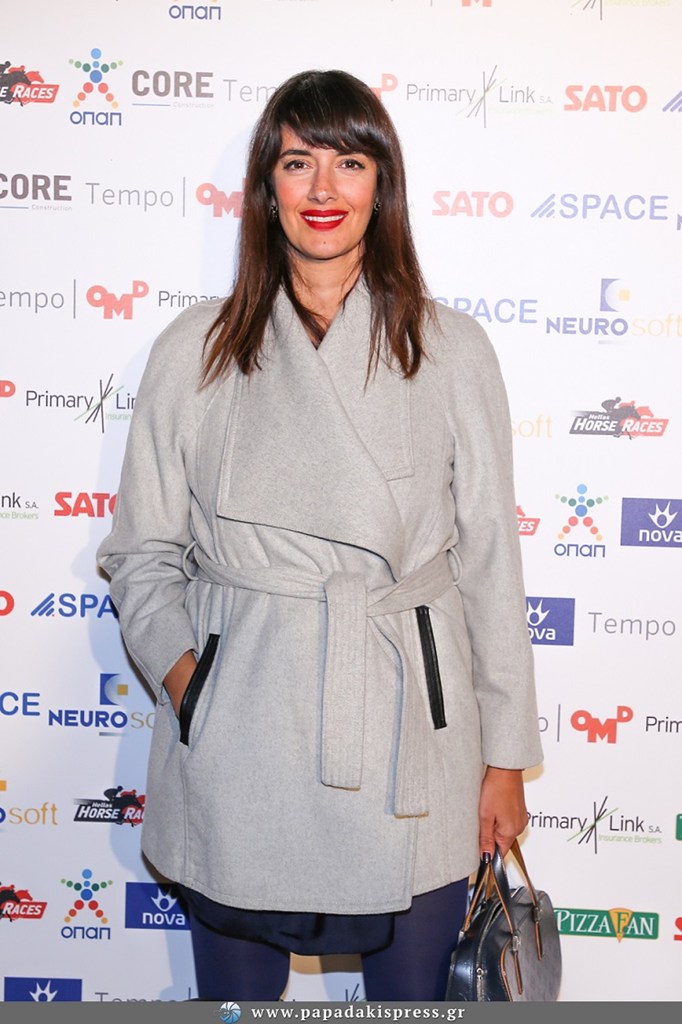 Νόνη Δούνια