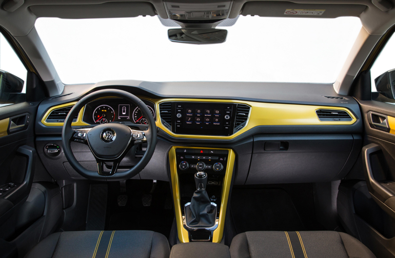 Ευχάριστο, λειτουργικό και άνετο το εσωτερικό του T-Roc