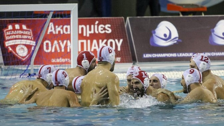 Πόλο: Παραμένει πρώτος ο Ολυμπιακός, 10-6 την Όρβοσι στην Βουδαπέστη