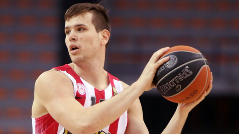 Ολυμπιακός: Χειρουργήθηκε ο Δημήτρης Αγραβάνης