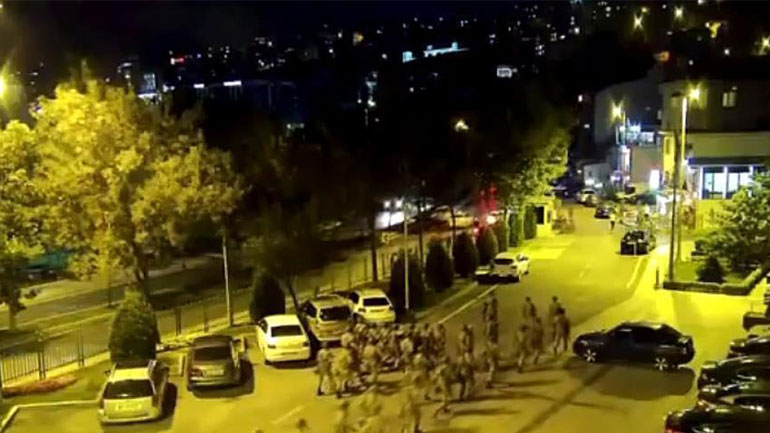 Τουρκία: Ποινές ισόβιας κάθειρξης σε 15 στρατιωτικούς σε δίκη για το πραξικόπημα