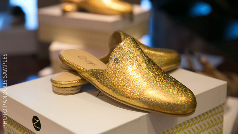 Pre-Christmas Party από τα Zaccys στο Upper House στο attica City Link