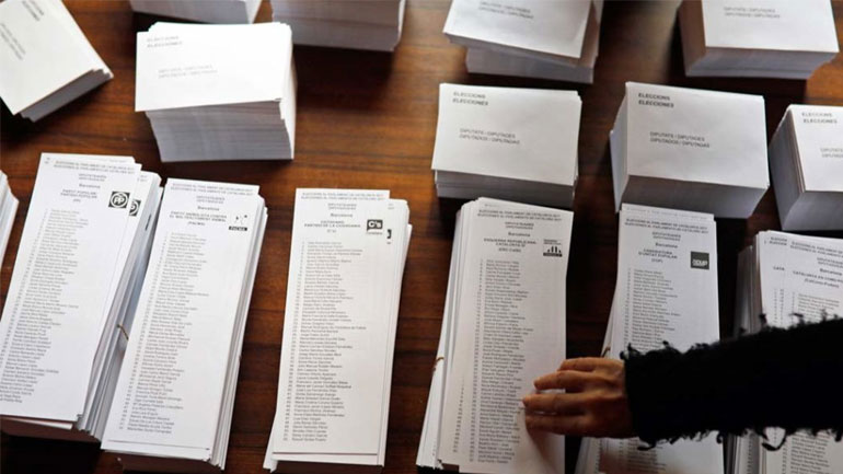 Καταλονία: Τα αποσχιστικά κόμματα εμφανίζονται να εξασφαλίζουν την απόλυτη πλειοψηφία