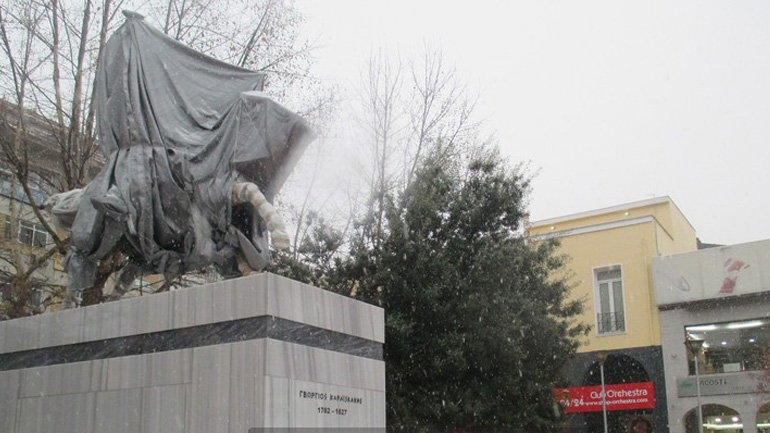 Χιόνισε στην πόλη της Καρδίτσας – Χειμωνιάτικο σκηνικό και στα Τρίκαλα! Χιόνισε στην πόλη της Καρδίτσας – Χειμωνιάτικο σκηνικό και στα Τρίκαλα!