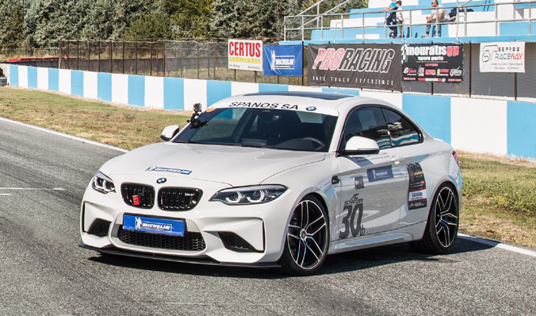 Τοο απόλυτο... gadget του άντρα! BMW M2 Schnitzer 420 ίππων...