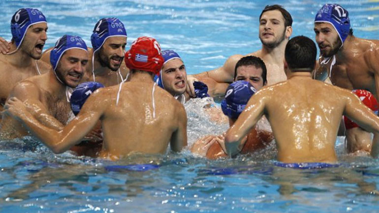 Βουλιαγμένη: «Παραμάγαζο του Ολυμπιακού η εθνική ομάδα»