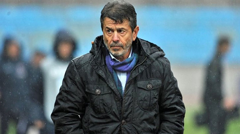 Πετράκης: «Έχουμε υποχρέωση να περάσουμε»