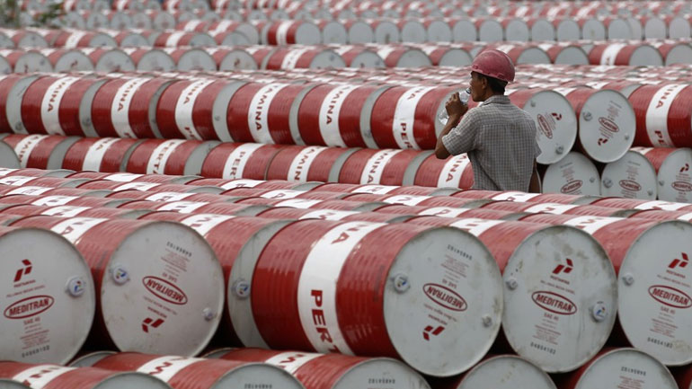 Οι τιμές του πετρελαίου μειώνονται σήμερα στις ασιατικές αγορές