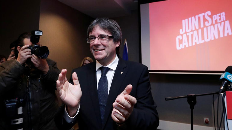 Καταλονία: Ο Κάρλες Πουτζντεμόν χαιρετίζει μια νίκη «που δεν μπορεί να αμφισβητήσει κανένας»