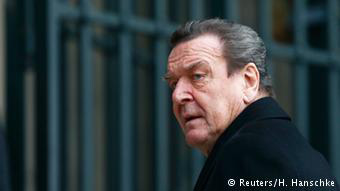 Ο Γκέρχαρντ Σρέντερ τάσσεται ανεπιφύλακτα υπέρ ενός νέου μεγάλου συνασπισμού