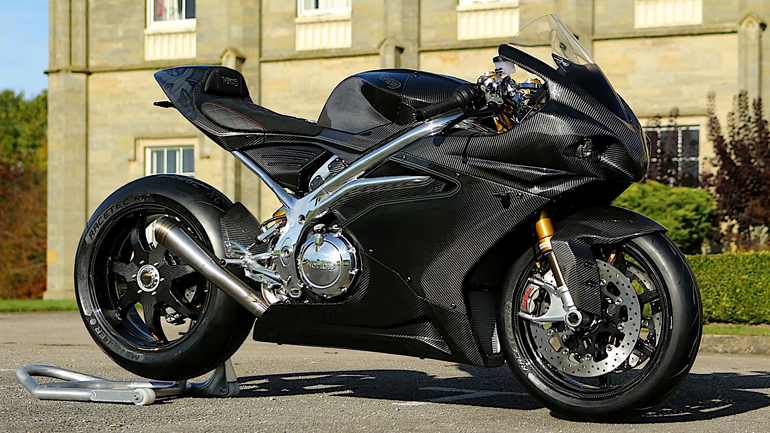 Norton V4 RR: Aπό το Isle of Man με αγάπη