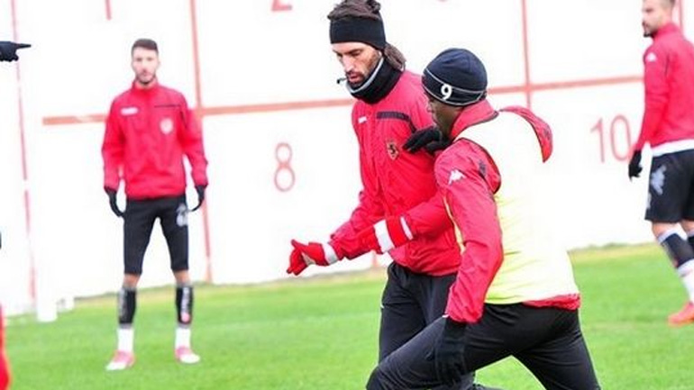 Σκόραρε για πρώτη φορά στην Τουρκία ο Γιώργος Σαμαράς