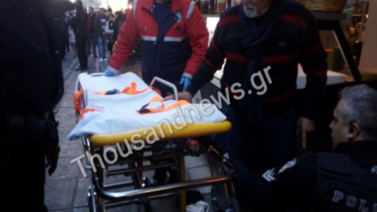 Πανικός στο κέντρο της Θεσσαλονίκης από αιματηρή συμπλοκή εν μέση οδώ