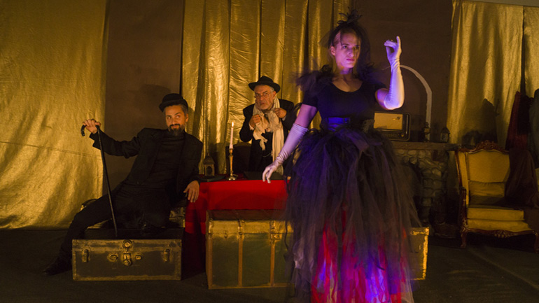 Χριστούγεννα με τον φιλάργυρο «Σκρουτζ» στο «Ιντεάλ»