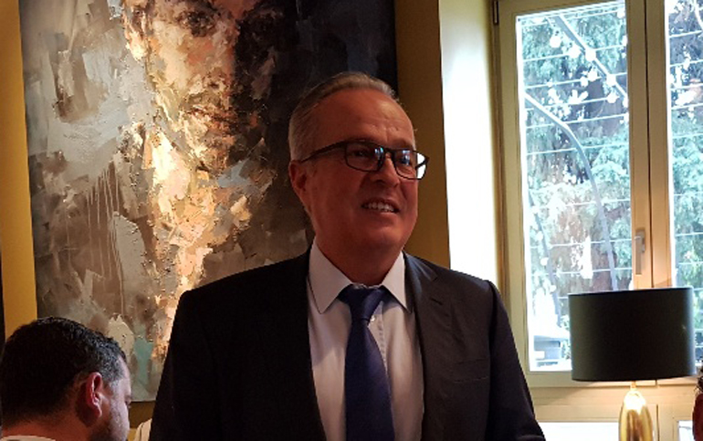 Δίπλα στους εκπροσώπους του Τύπου όπως πάντα ο Νίκος Ταγκούλης