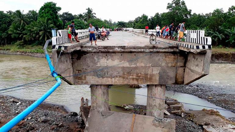 Φιλιππίνες: Τουλάχιστον 240 νεκροί από την τροπική καταιγίδα Τεμπίν